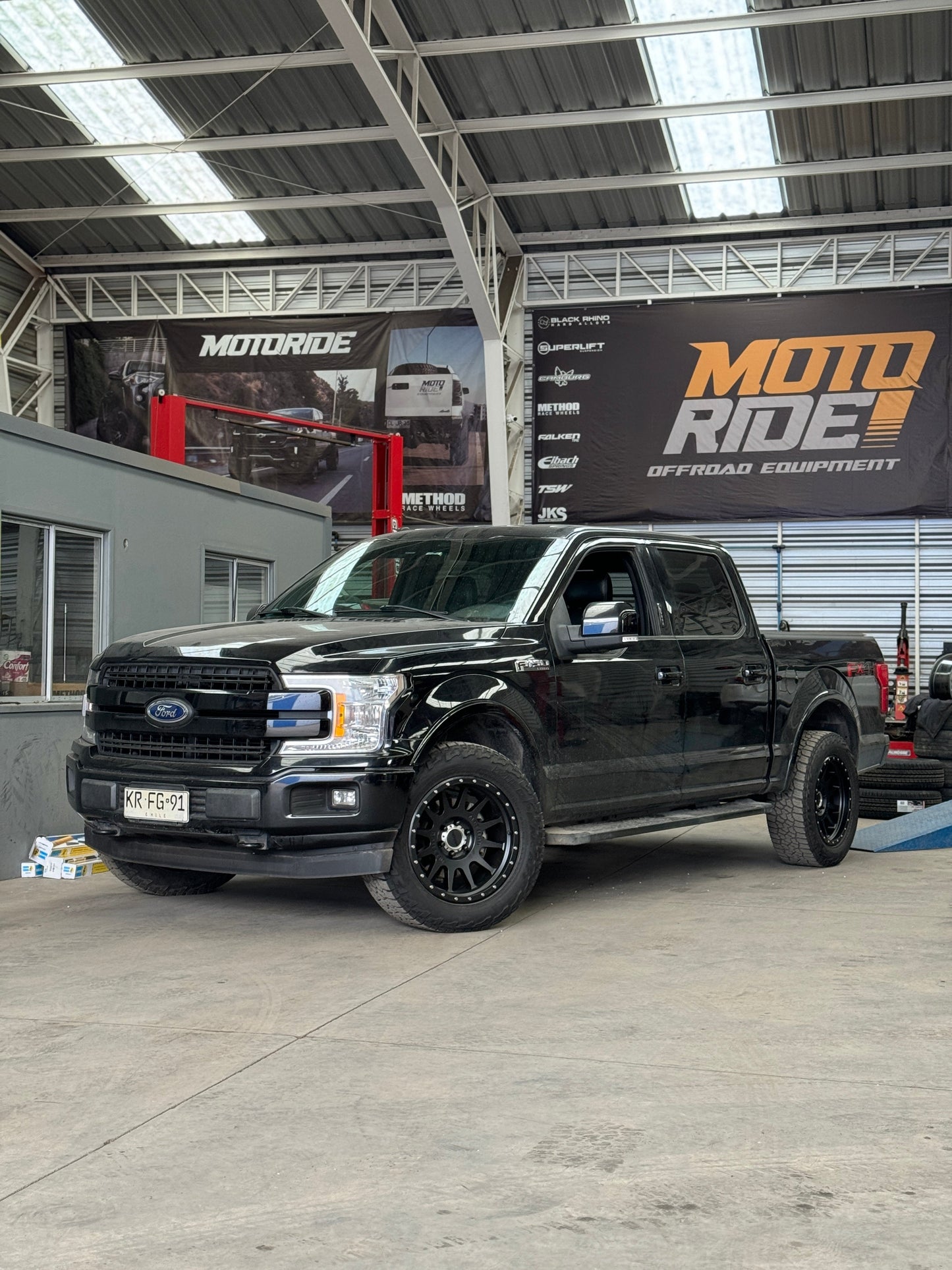 METHOD - MR6O5 BLACK MATTE 20X9 6X135 ET -12