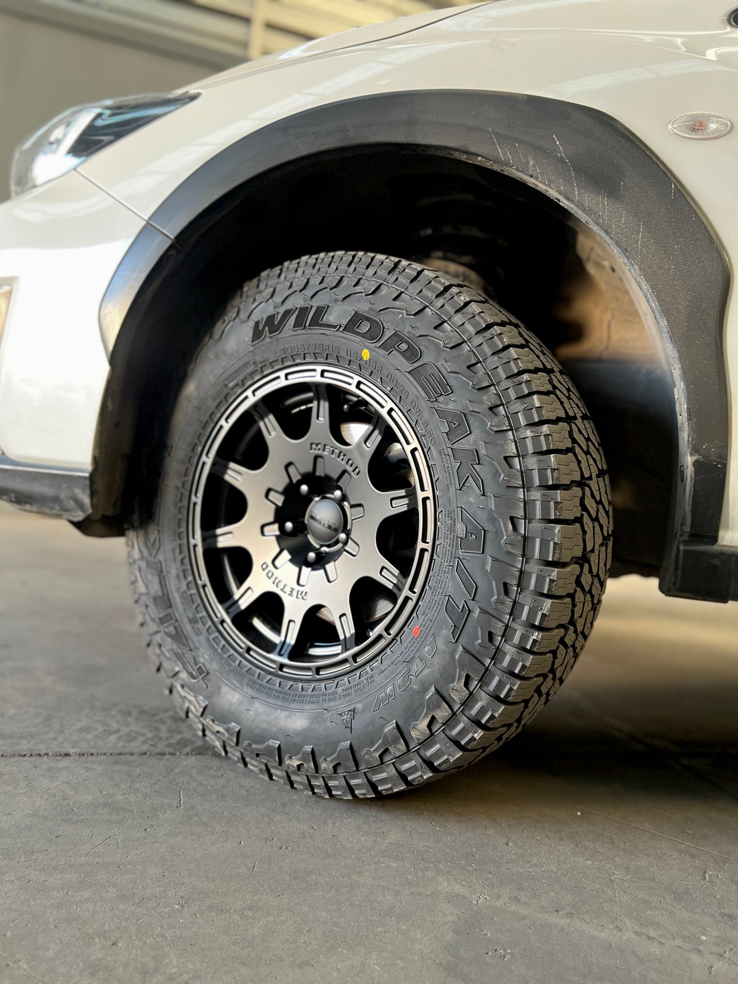 METHOD - MR502 BLACK MATTE 5X100 15X7.0 ET15 CB 56.1