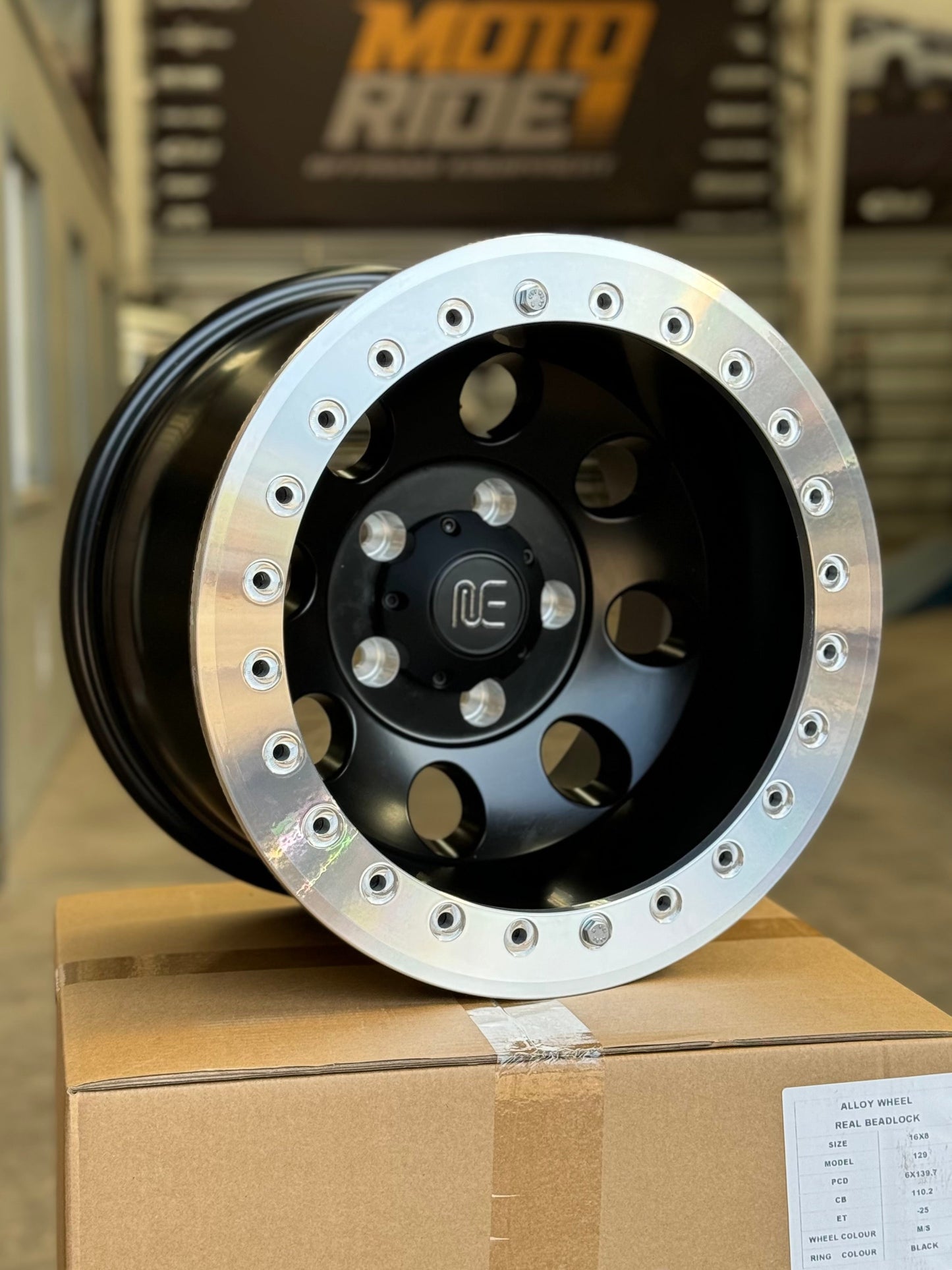 Llanta RMC 803 Beadlock 5x139.7