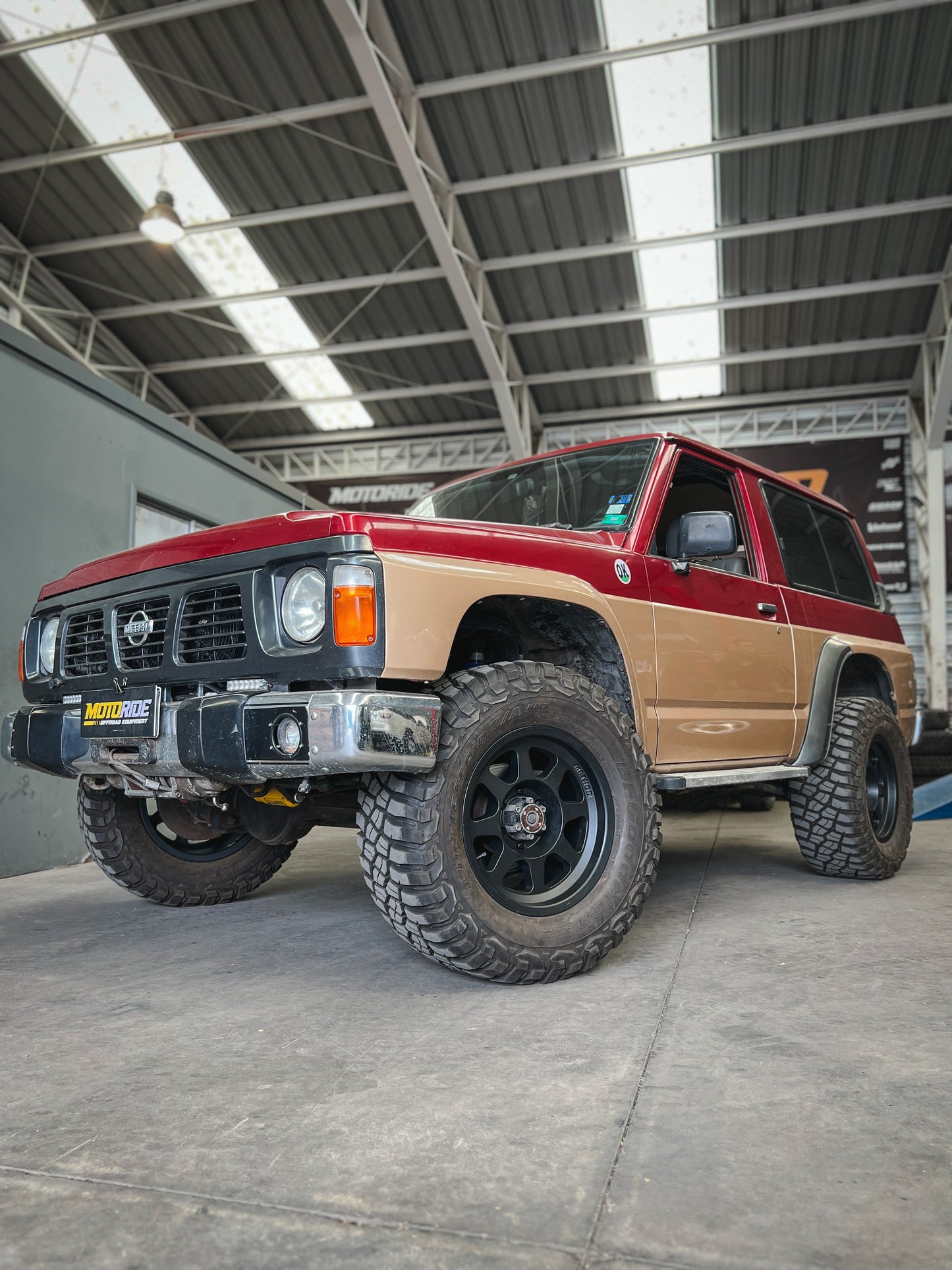 METHOD - MR701 MATTE BLACK 6X139.7 17X9 ET -12 BEADGRIP