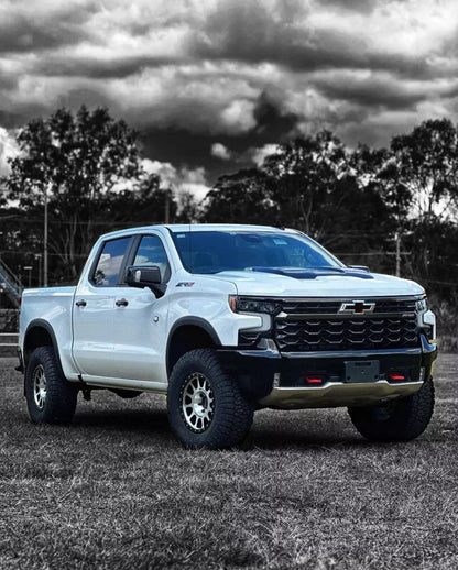 Method 305 Machined Black Lip 6x139.7 r18