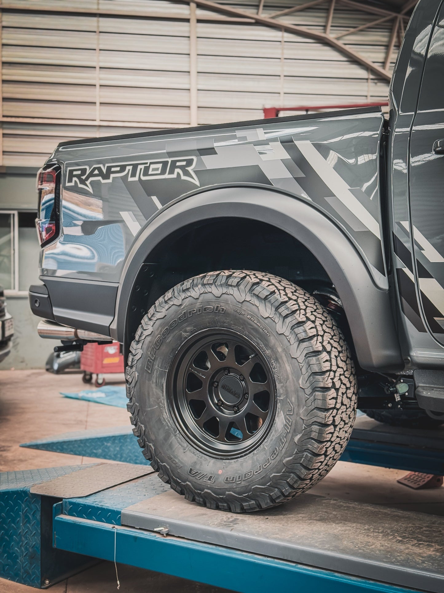 METHOD - MR316 BLACK MATTE 6X139.7 17X8.5 ET 0 CB 106.25