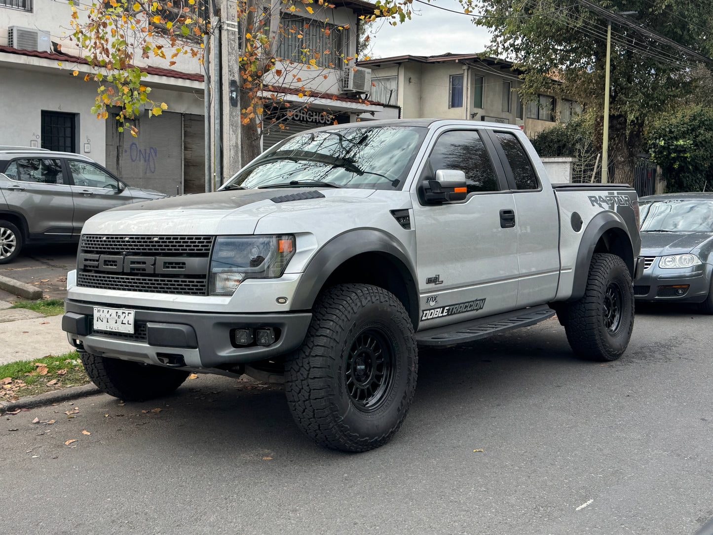 Method 318 Gloss Black 6x135 r17