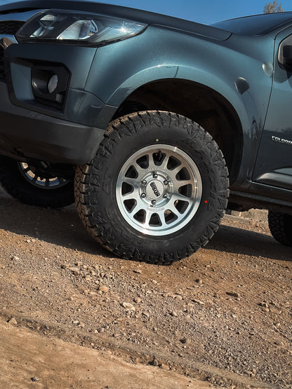 METHOD - MR703 MACHINED 6X139.7 17X8.5 ET 0 BEAD GRIP