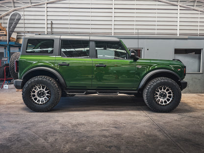 Method 305 Machined Black Lip 6x139.7 r18