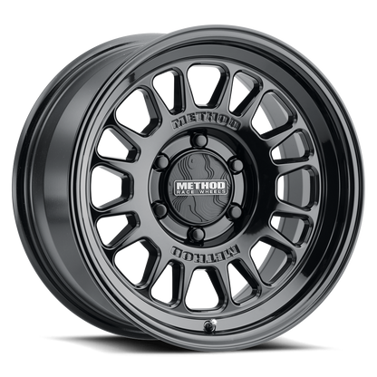 Method 318 Gloss Black 6x135 r17
