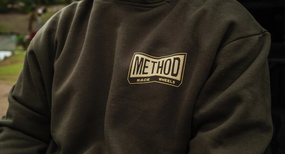 Poleron Method LBC Born Pullover