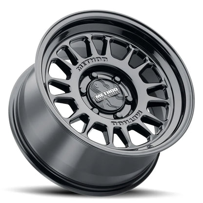 Method 318 Gloss Black 6x139 R17