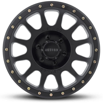 Method 305 Matte Black 6x139.7 r18