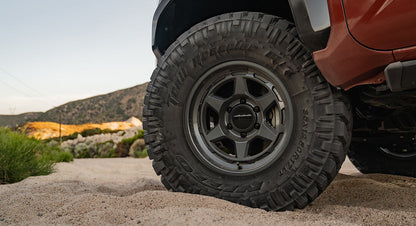 METHOD - MR708 GLOSS TITANIUM  5X127 17X8.5 ET 0 CB 71.5 BEAD GRIP